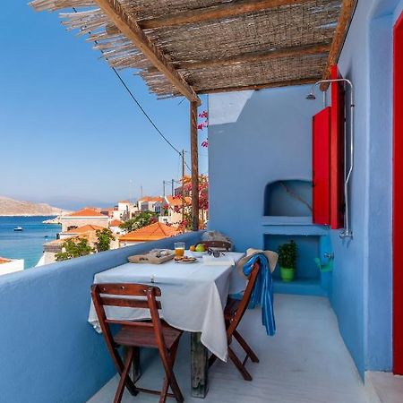 Atlantis Houses Chalki Town ภายนอก รูปภาพ