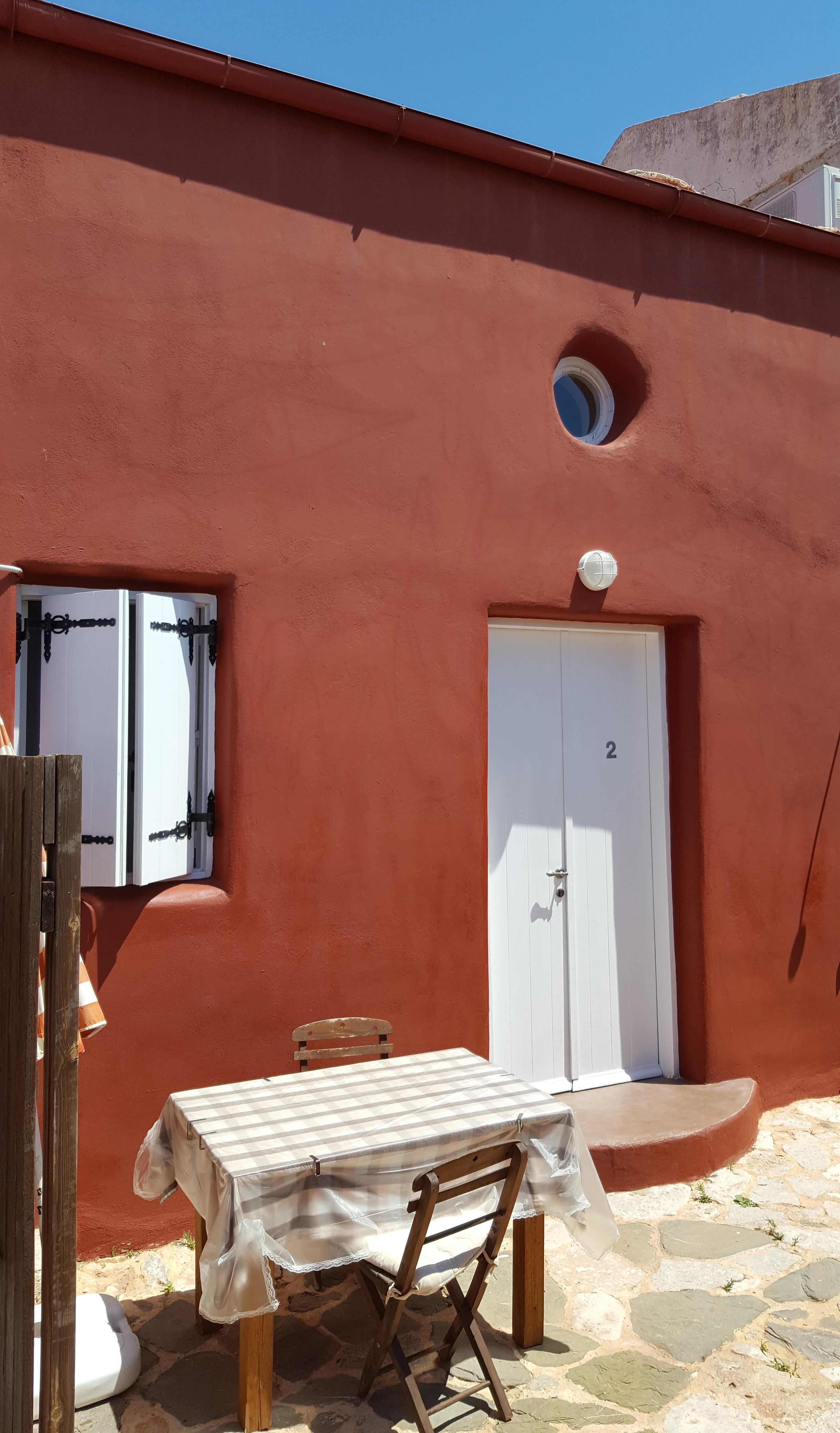 Atlantis Houses Chalki Town ภายนอก รูปภาพ