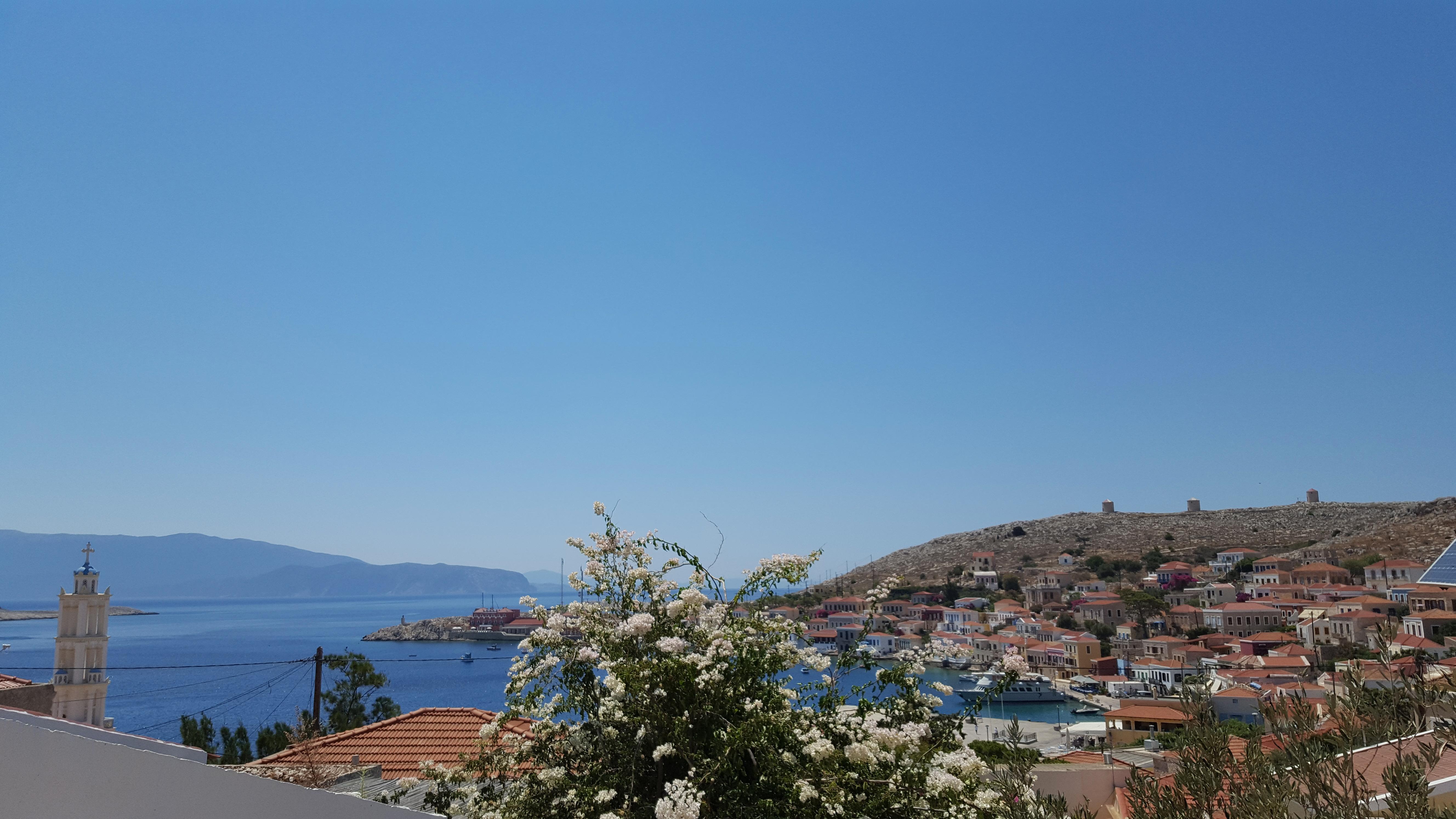 Atlantis Houses Chalki Town ภายนอก รูปภาพ